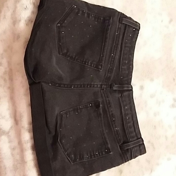 Shorts - Picture 2 of 2